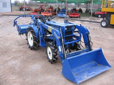 Mini tractor Iseki TX1510, 15 cv, 4x4 con pala y rotavator