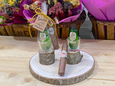 Miniaturas de bebidas con puro de chocolate detalles para invitados de bodas - Foto 2