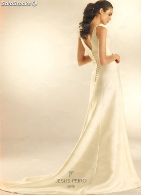 Modèle de robe de mariée 8048 - Photo 2
