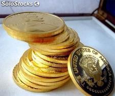Moneda conmemorativa de color oro en nombre de estados unidos