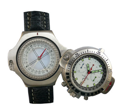 Montre poignet quarz chronographe avev boussole - Photo 2