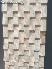 Mosaico in pietra naturale a spacco