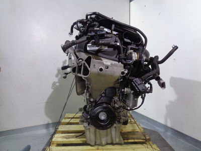 Motor completo / dkrf / 04C100033K / B55421 / 4539506 para skoda scala (nw) 1.0