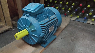 Motor electrico 7,5 kw 10 hp - Foto 2
