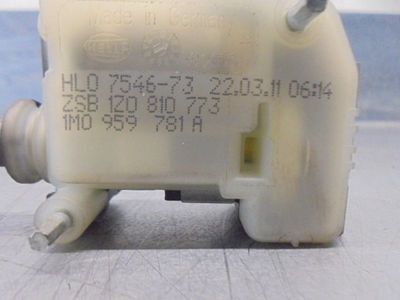 Motor tapa deposito combustible / 1Z0810773 / 1M0959781A / 4453803 para skoda oc - Foto 2
