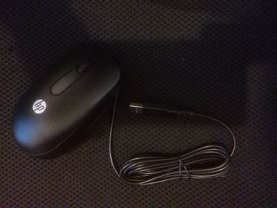 mouse negro alambrico HP USB