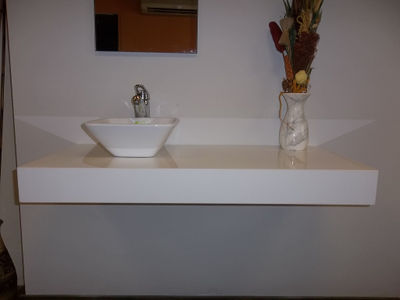 Mueble baño minimalista.