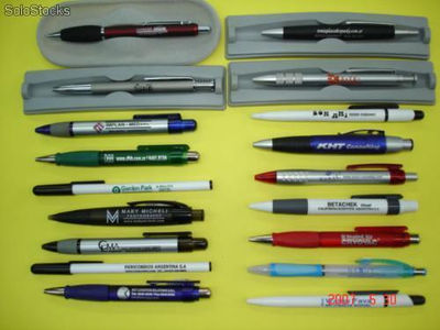 Muestra de bolígrafos impresos