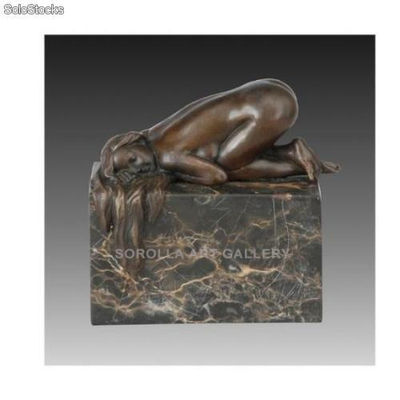 Mujer desnuda | bronces en bronce