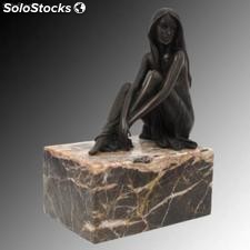 Mujer desnuda (Sujetalibros) | bronces en bronce