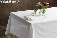 Nappes et serviettes de table pour hôtels et restaurants/ linge de table