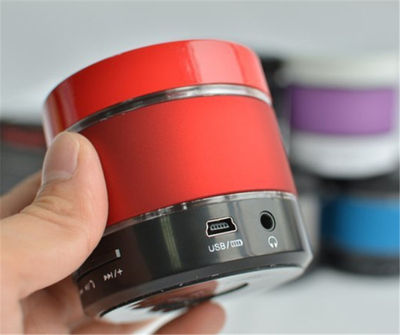 Neuer LED Bunter heller drahtloser Bluetooth Lautsprecher - Foto 3