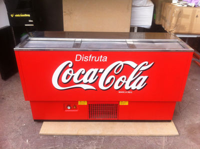 Nevera congelador Coca cola