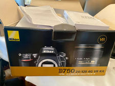 Nikon D750 dslr camera with 24-120MM lens