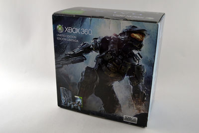 Nouveaux scellés Xbox 360 Halo 4 Limited Edition 320GB Console Bundle 2 contrôle