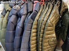 Nowe Kurtki guess jesień zima stock jacket guess premium pakiet