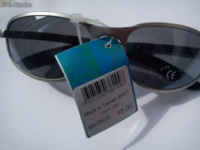 Okulary przeciwsłoneczne mix - ponad 10 000 sztuk - hurt od 100 sztuk - Zdjęcie 2