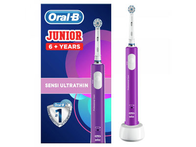 Oral-B Junior Electric Toothbrush For Children Aged 6+ in Purple