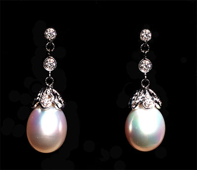 Orecchini perle dei mari del Sud e brillanti D Color