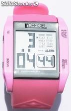 orologio digitale rosa in silicone