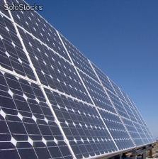 Paneles Solares - Controladores de Carga - Inversores para Interconexión a Red