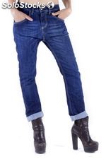 Pantalone jeans 525