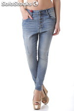 Pantalone jeans 525