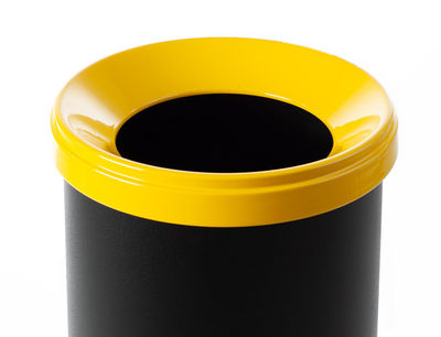 Papelera metálica de reciclaje negra con tapa. Capacidad 15 litros (5 colores) - - Foto 4