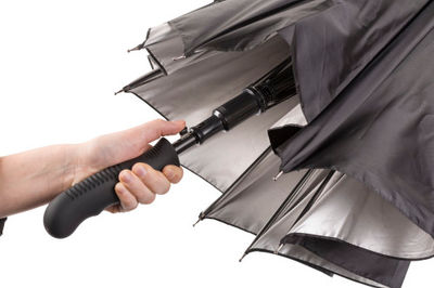 Paraguas negro con interior plateado automático y plegable - Foto 4