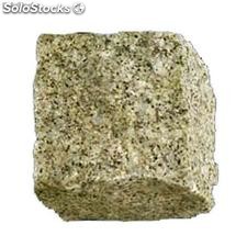 Pave granit gris-beige 8/10cm cubique 6 f brutes (12m /caisse-81u/m )