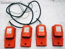 Pedales Hercules servicio pesado 125/ 250 volts