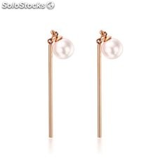 Pendientes largos lineales de color oro rosa en acero inoxidable con perla