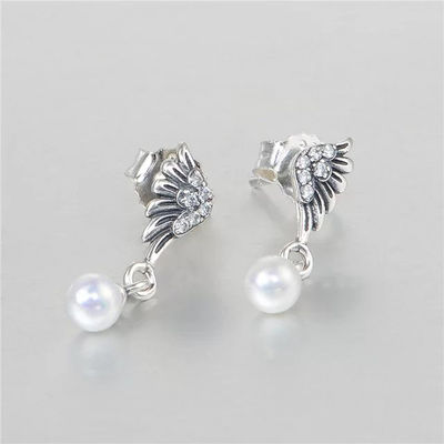 Pendientes plata alas de ángel con perla blanca de Lovans jewelry - Foto 3