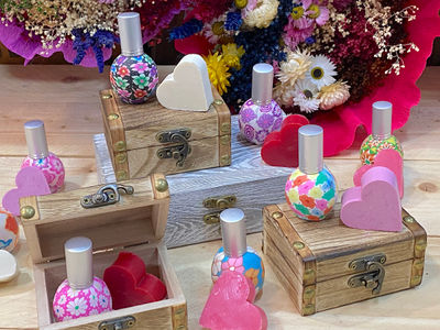 Perfumador y jabón en baúl de madera regalos para bodas comuniones