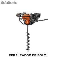 Perfurador de solo