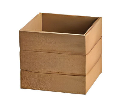 Petite boîte carrée en bois vieilli
