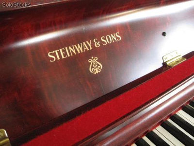 Pianino Steinway &amp;amp; Sons - Zdjęcie 4