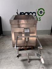 Picadora Industrial de Carne 160L con elevador de carros TV Talleres Vall