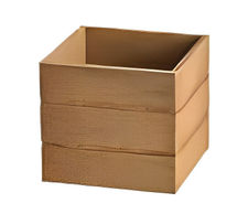Piccola scatola quadrata in legno invecchiato