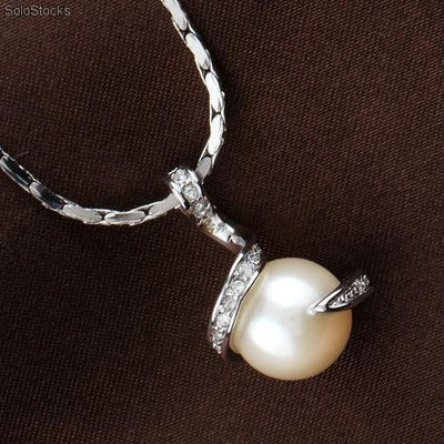 Piękny naszyjnik z perłą, białe złoto - Zdjęcie 2