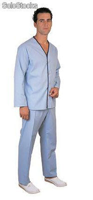 pijama para paciente hospitalario