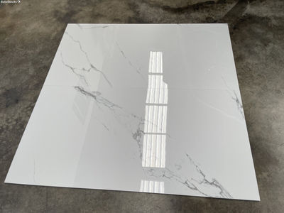 Piso imitação de mármore Carrara branco 60x120cm - Foto 5