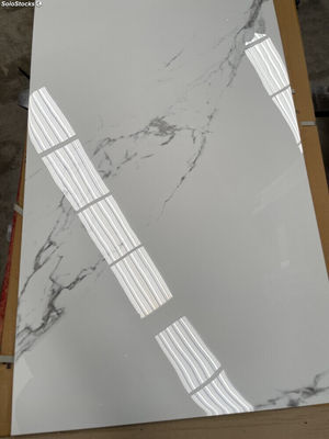 Piso imitação de mármore Carrara branco 60x120cm - Foto 4