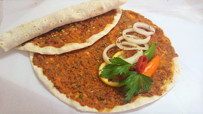 Pizza turca kebab - Foto 2