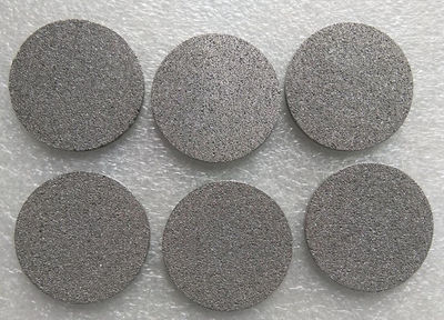 Placa de filtro poroso de metal sinterizado de titanio de 1 mm de espesor - Foto 4