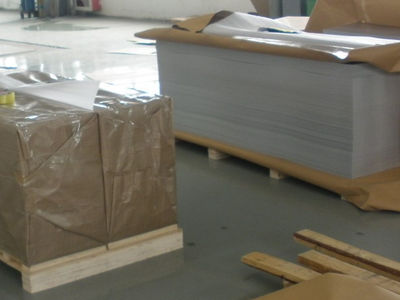 planchas aluminio 3105 H26 medidas 413x1755x0,40mm.