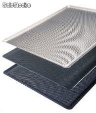 Plaque patissiere aluminium - bord 45° - perforee- épaisseur : 15/10e- 1,5 mm - biflon 60 - 325 x 530 mm