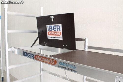 IBERANDAMIOS ofrece venta online de andamios plegables de aluminio