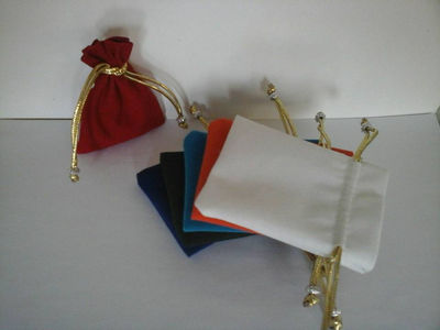 Pochette coton velours bijoux et autre - Photo 2