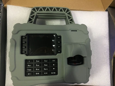 Pointeuse biométrique portable à empreinte digitale et badges
